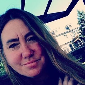 Meet your Posher, Sharon
